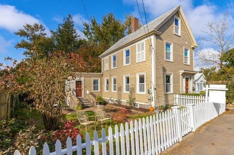6 Munsey Ln, Gloucester, MA 01930 photo 2