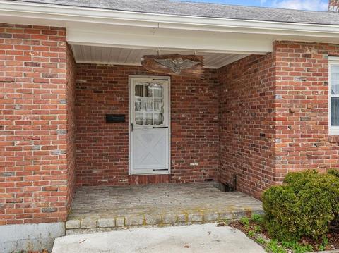 28 Lodge St, Worcester, MA 01604 photo 5