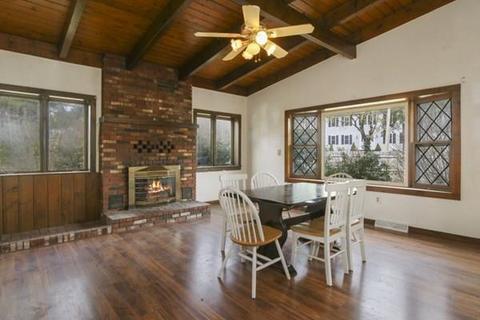 396 Franklin St, Mansfield, MA 02048 photo 6