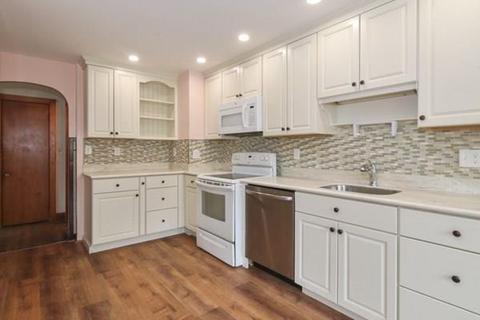 396 Franklin St, Mansfield, MA 02048 photo 13