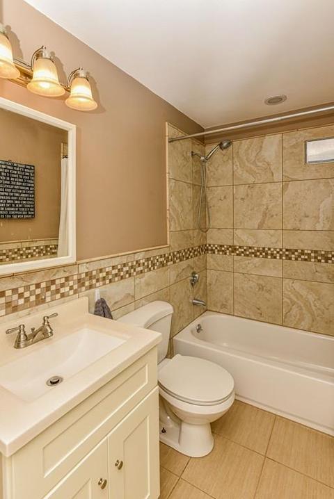 22 Winfield St, Dedham, MA 02026 photo 13