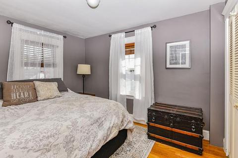 22 Winfield St, Dedham, MA 02026 photo 12