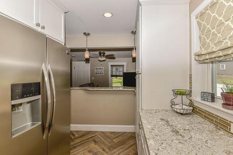 22 Winfield St, Dedham, MA 02026 photo 11