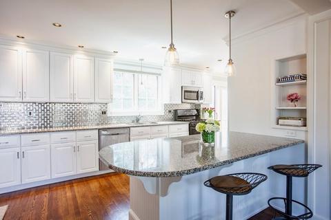 10 Vane St, Wellesley, MA 02482 photo 3
