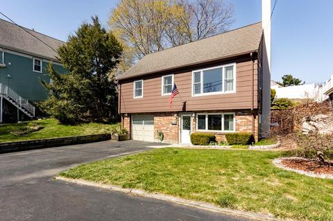 23 Rowell Ave, Beverly, MA 01915 photo 2
