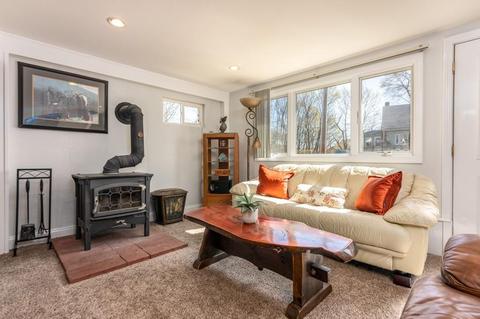 23 Rowell Ave, Beverly, MA 01915 photo 7