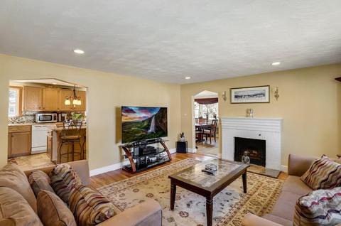 21 Suffolk Rd, Sharon, MA 02067 photo 7