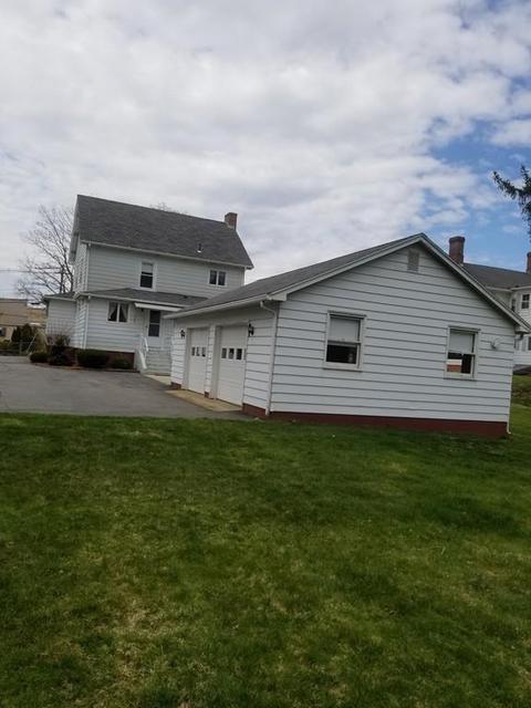 112 South St, Ware, MA 01082 photo 3