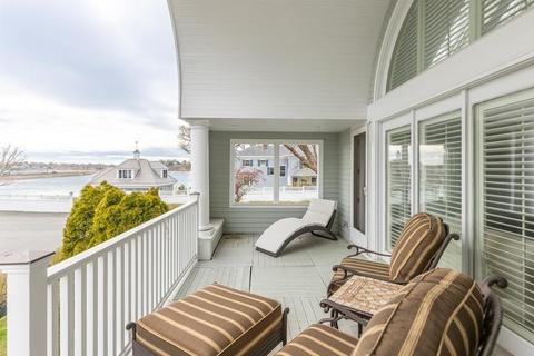 2 Flint St, Marblehead, MA 01945 photo 17