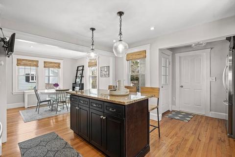 61 Vine St, Reading, MA 01867 photo 11