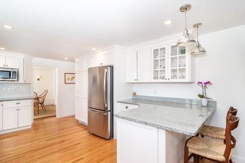 12 Pine Plain Rd, Wellesley, MA 02481 photo 5