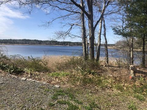 19 Highland Bay Dr, Wareham, MA 02571 photo 3