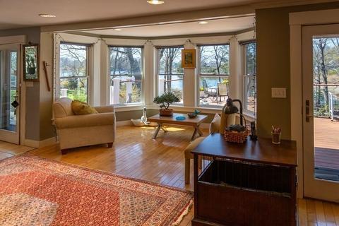 548 Washington St, Gloucester, MA 01930 photo 6