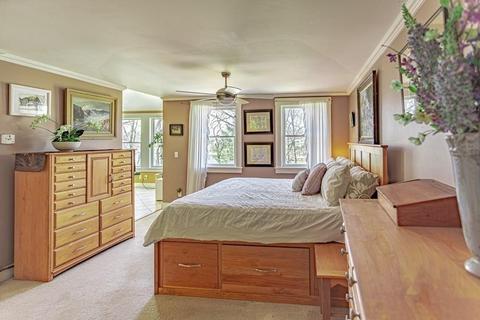 548 Washington St, Gloucester, MA 01930 photo 16
