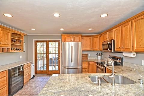 6 Shawkemo Path, Franklin, MA 02038 photo 3