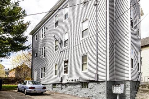 94 Seabury St, Fall River, MA 02720 photo 5