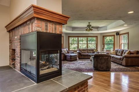 15 Old Tavern Ln, Sutton, MA 01590 photo 12