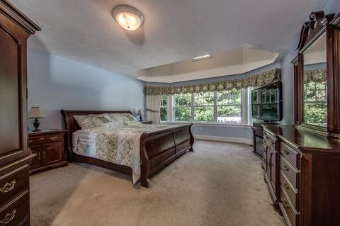 15 Old Tavern Ln, Sutton, MA 01590 photo 18