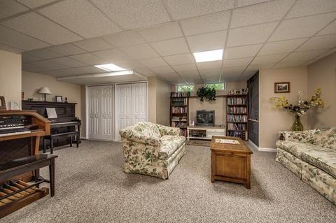 15 Old Tavern Ln, Sutton, MA 01590 photo 26