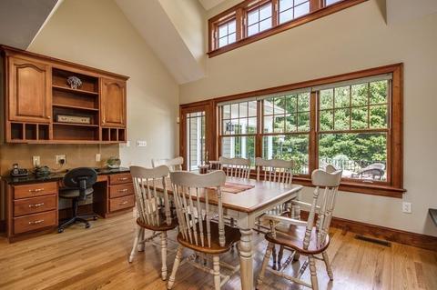 15 Old Tavern Ln, Sutton, MA 01590 photo 11