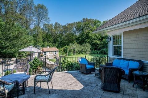 15 Old Tavern Ln, Sutton, MA 01590 photo 29