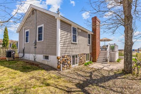 9 Circle Dr, Wareham, MA 02571 photo 4