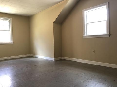 340 Saunders St, Gardner, MA 01440 photo 11