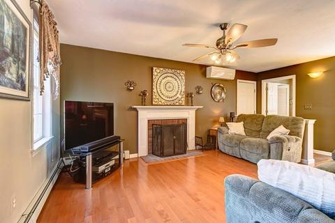 36 Pleasant, Upton, MA 01568 photo 13