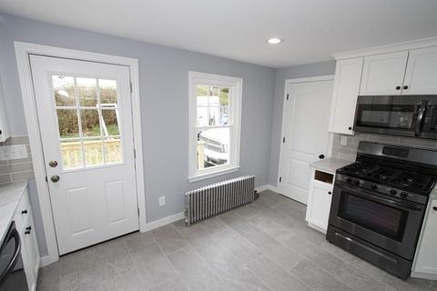 40 Perkins St, Worcester, MA 01605 photo 8