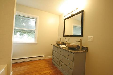 191 Brookside Cir, Florence, MA 01062 photo 19