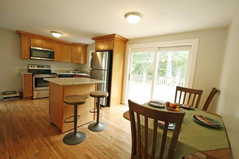 191 Brookside Cir, Florence, MA 01062 photo 6