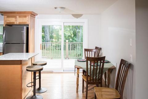 191 Brookside Cir, Florence, MA 01062 photo 4