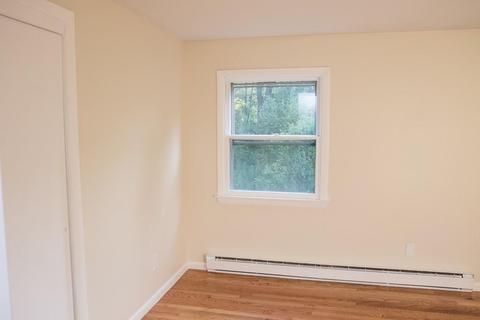 191 Brookside Cir, Florence, MA 01062 photo 25