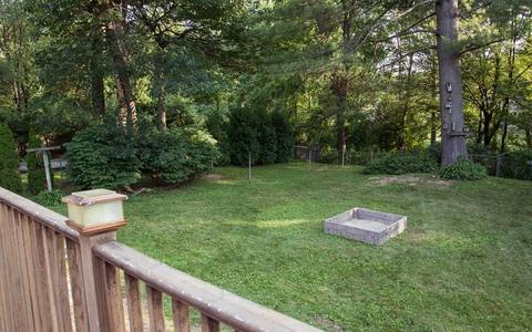 191 Brookside Cir, Florence, MA 01062 photo 9