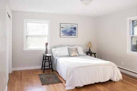 191 Brookside Cir, Florence, MA 01062 photo 17