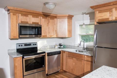 191 Brookside Cir, Florence, MA 01062 photo 3