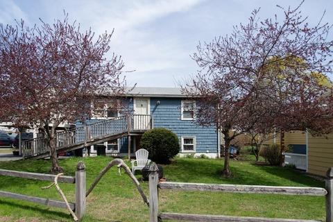 19 Burroughs St, Danvers, MA 01923 photo 1