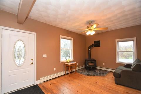 116 South Rd, Pepperell, MA 01463 photo 5