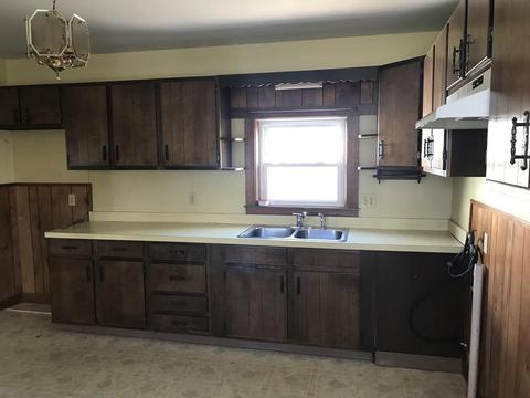 66 Oxford St, Fall River, MA 02721 photo 3
