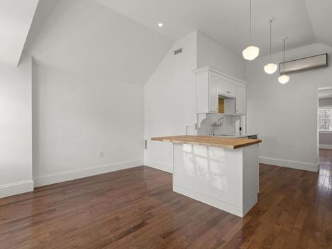 29 Commonwealth Ave, Dedham, MA 02026 photo 3