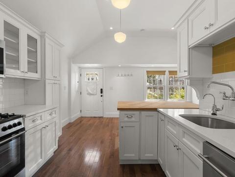 29 Commonwealth Ave, Dedham, MA 02026 photo 6