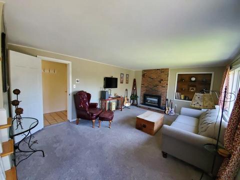 18 Delaware Ave, Danvers, MA 01923 photo 23