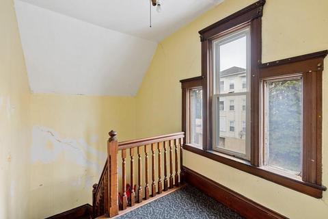 39 Everard St, Worcester, MA 01605 photo 13