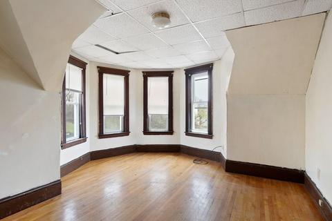 39 Everard St, Worcester, MA 01605 photo 4