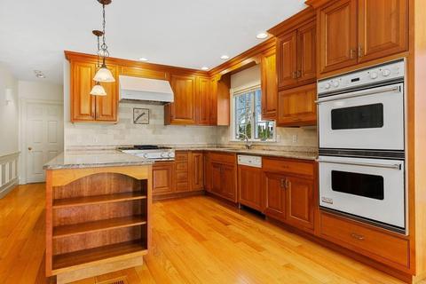 38 Parker Rd, Barnstable, MA 02655 photo 12