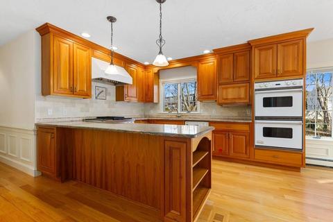 38 Parker Rd, Barnstable, MA 02655 photo 11