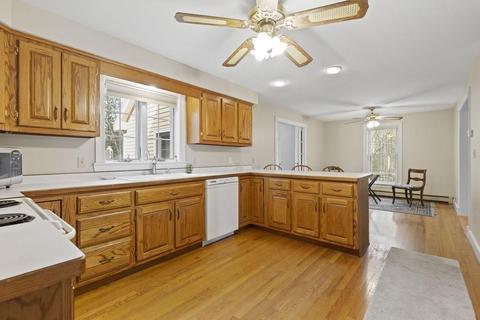 22 Deer Run Rd, North Hampton, NH 03862 photo 7