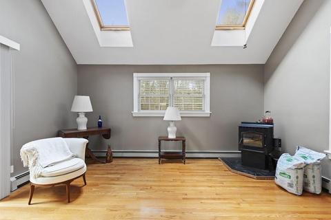 22 Deer Run Rd, North Hampton, NH 03862 photo 11