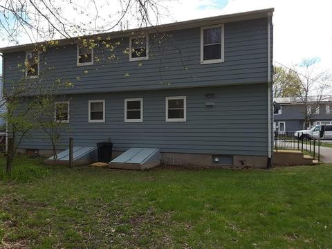 78 Crest Cir, Worcester, MA 01603 photo 5
