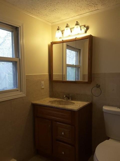78 Crest Cir, Worcester, MA 01603 photo 25